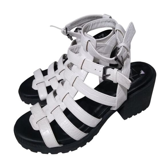 🎄2/$10🎄[H233] White Crocodile Gladiator Sandals - Picture 3 of 8